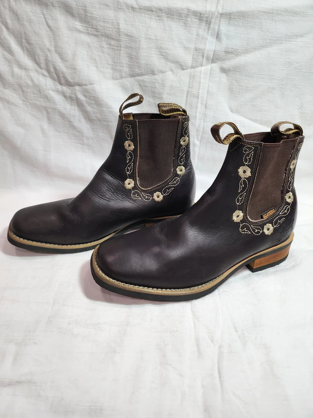 El Agavero Leather Floral Embroidered Boots 7